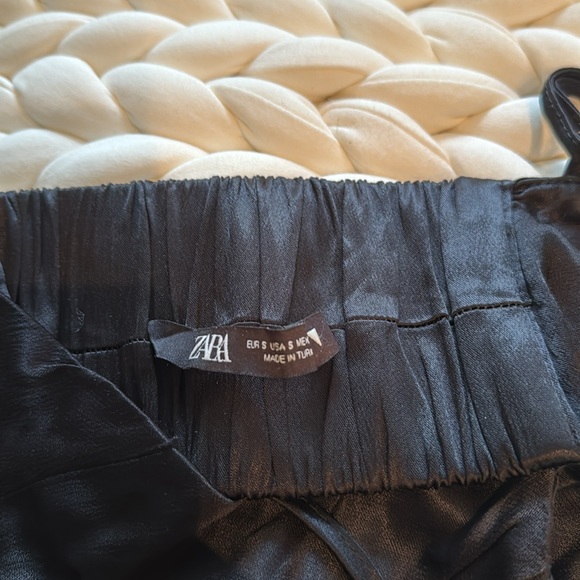 zara satin crop top - Picture 2 of 4